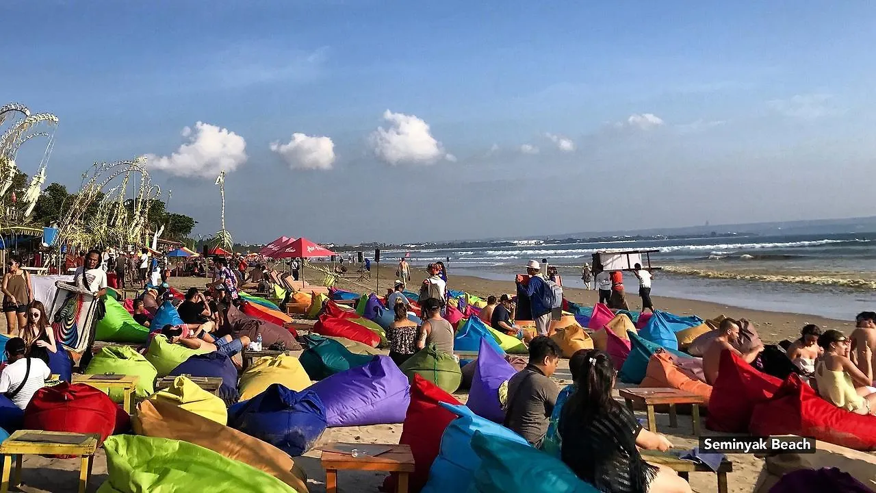 Zen Rooms Seminyak Pangkung Sari ホテル スミニャック